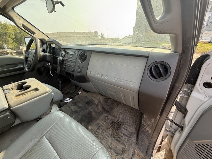 2013-ford-f350-image-61