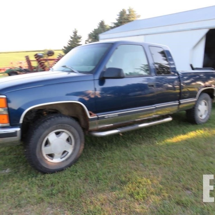1998 CHEVROLET 1/2 TON 4X4 EXT CAB