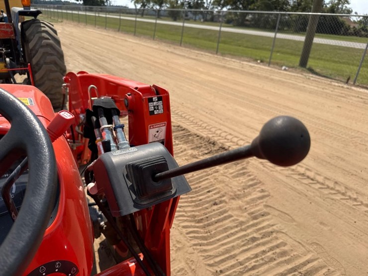 kubota-l2501-image-22