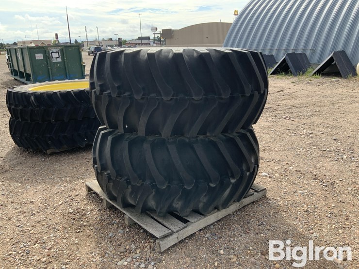 yield-master-30.5l-32-tires-&-rims-image-5