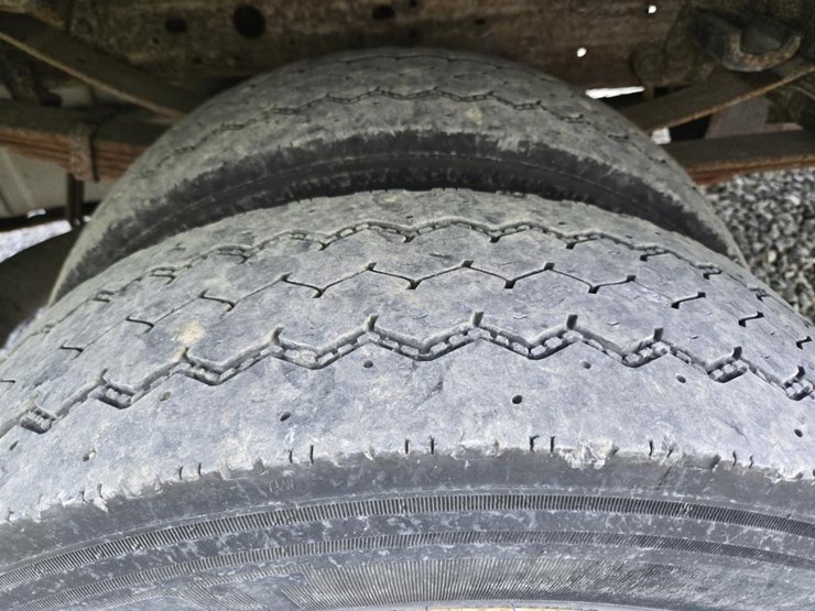 2006-ford-f550-image-61
