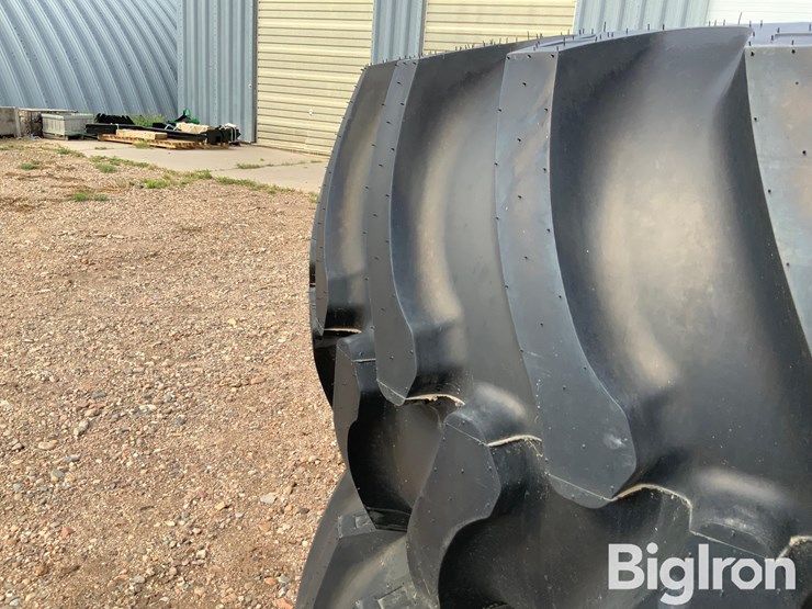 yield-master-30.5l-32-tires-&-rims-image-14