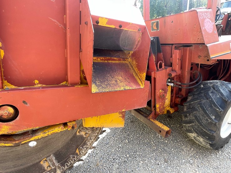 ditch-witch-6510-image-21