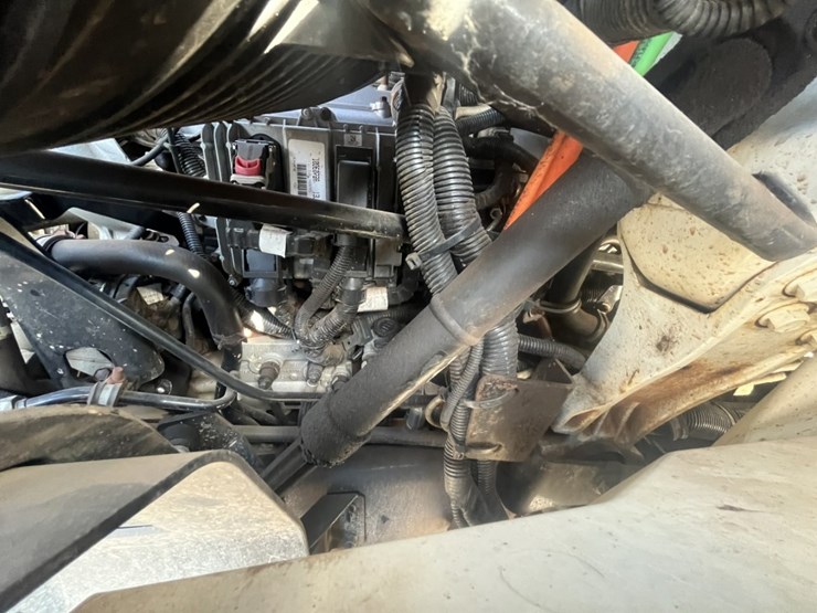 #1249-•-2011-navistar-7600-sba-6x4-2010-mixer-truck-image-22
