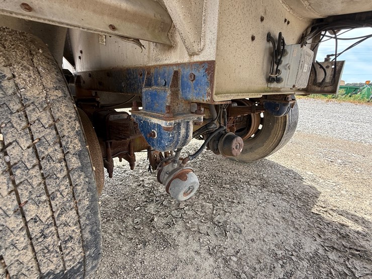 #9657-•-1996-weld-it-s/a-5400gal-fuel-trailer-1w9t23269tl010011-inv#:-9657-image-60