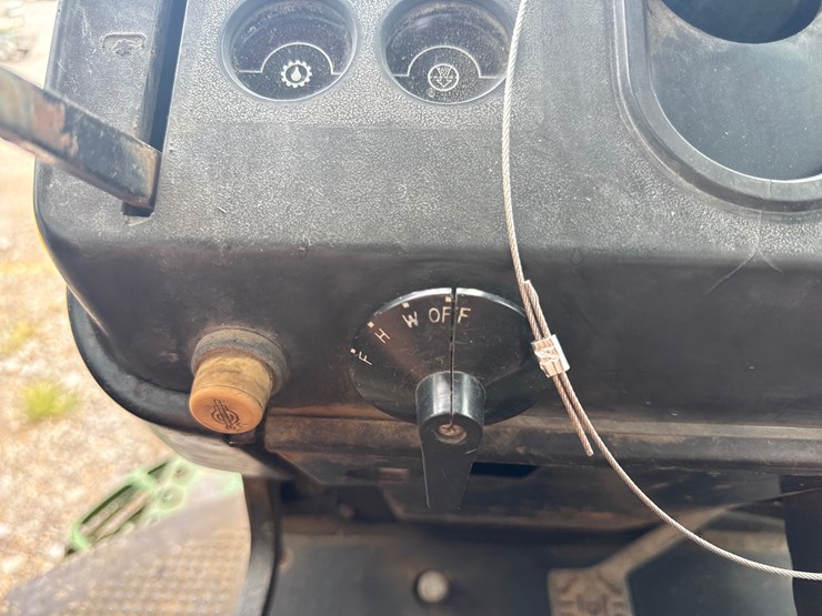 john-deere-4840-image-49