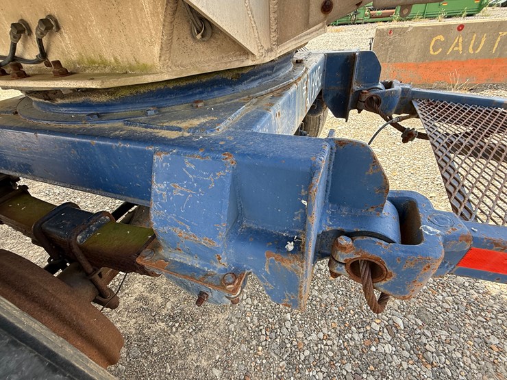 #9657-•-1996-weld-it-s/a-5400gal-fuel-trailer-1w9t23269tl010011-inv#:-9657-image-44