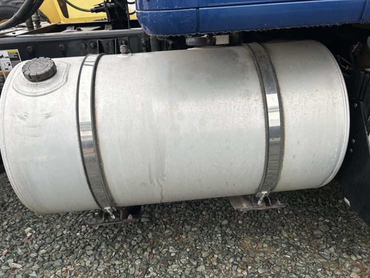 2018-kenworth-t680-image-38