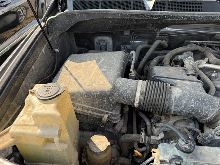 2011-toyota-tundra-image-37