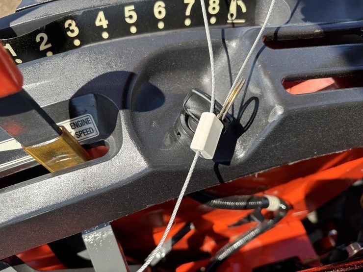 2020-kubota-b26-image-37