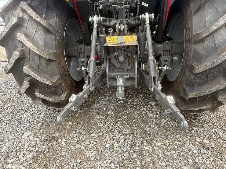 2022-massey-ferguson-4710-image-33