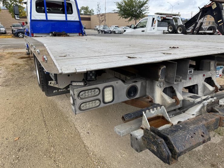 2017-international-durastar-4300-image-26
