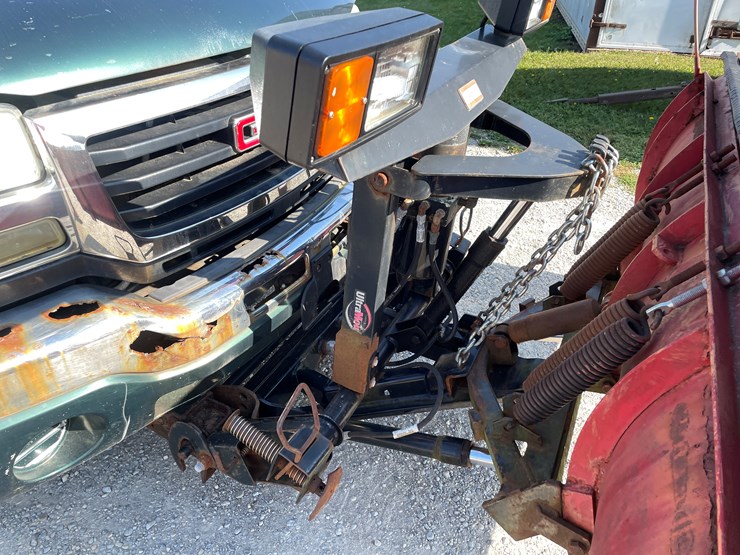 2003-gmc-2500-image-17