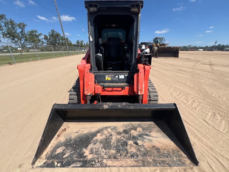 kubota-svl97-2-image-7