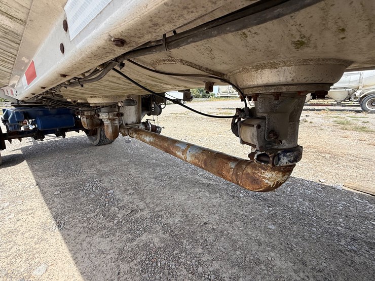 #9657-•-1996-weld-it-s/a-5400gal-fuel-trailer-1w9t23269tl010011-inv#:-9657-image-17
