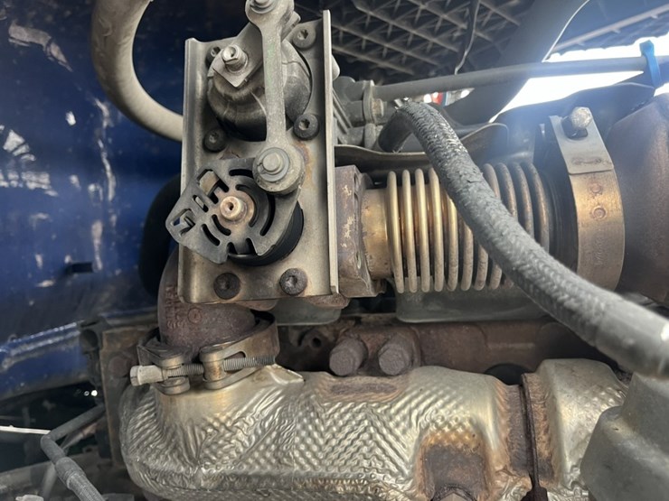 2020-kenworth-t680-image-45