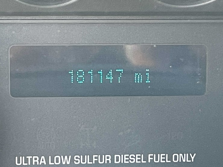 2014-ford-f350-image-40