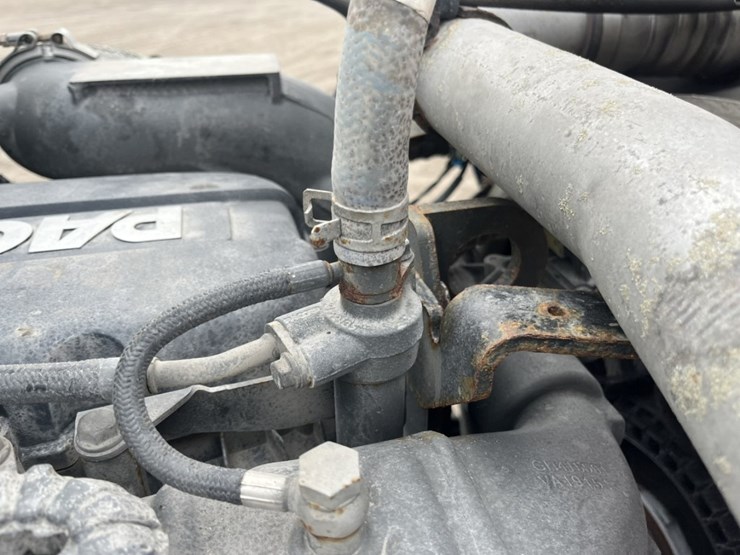 2020-kenworth-t680-image-43