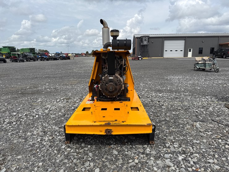 2015-john-deere-4045t-image-5