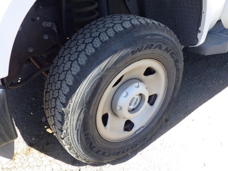 2008-ford-f250-image-13