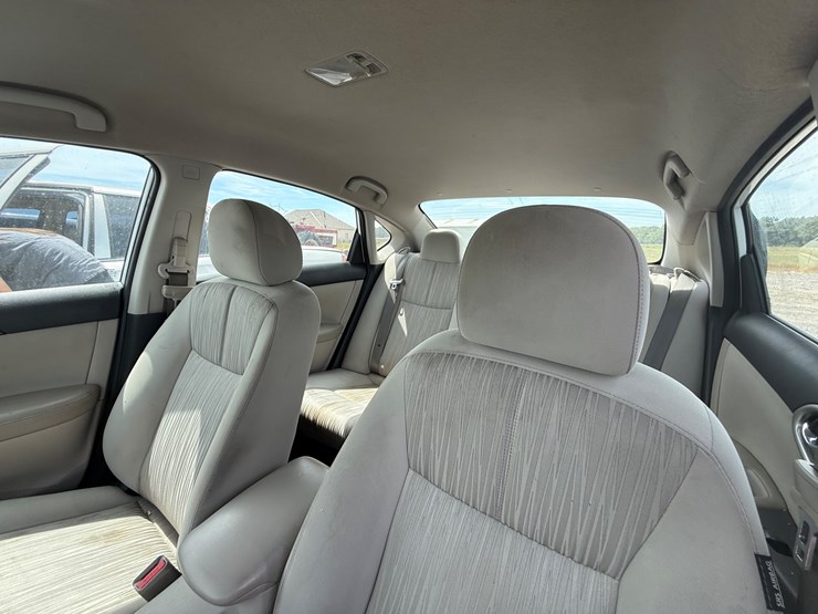 #3760-•-inop-2016-nissan-sentra-sedan-3n1ab7ap6gy243642-inv#:-3760-image-30