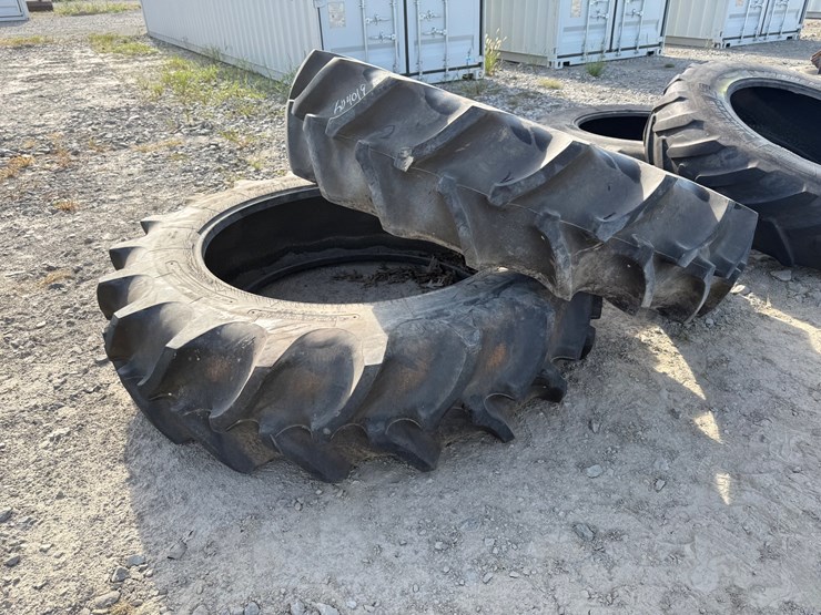 #9655-•-lot-of-(2)-goodyear-480/80r46-tire-inv#:-9655-image-2
