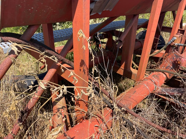 #24158-•-hula-mfg-levee-squeeze-w/seeder-image-11