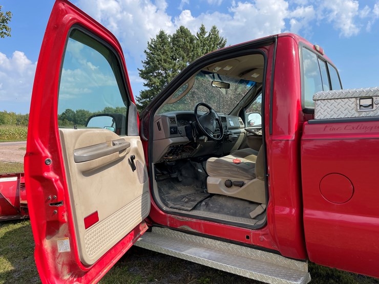 2003-ford-f250-xl-image-8