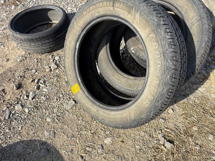 #5167-•-lot-of-(4)-275/55r20-tires-inv#-5167-image-10