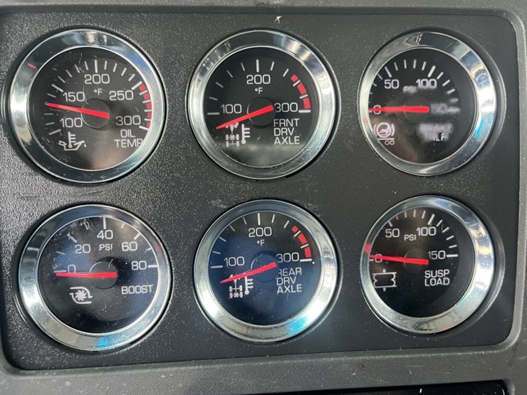 2020-kenworth-t680-image-114
