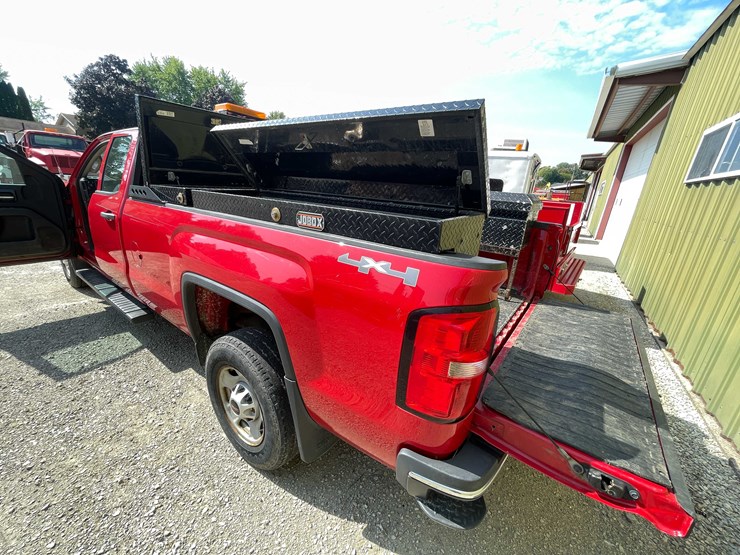 2015-gmc-sierra-2500hd-image-99