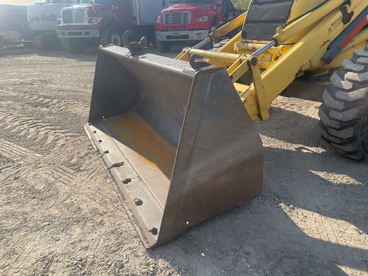 #13315-•-2003-lb110-backhoe-loader-image-15