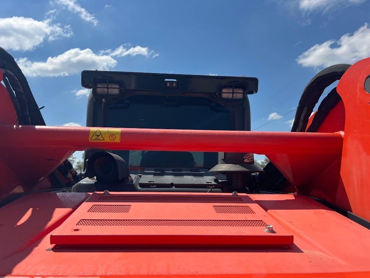 kubota-svl97-2-image-13
