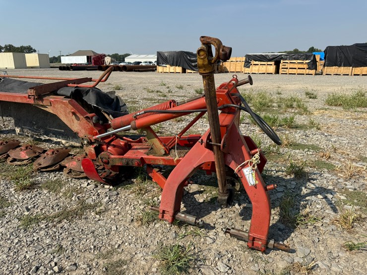 new-holland-617-image-17