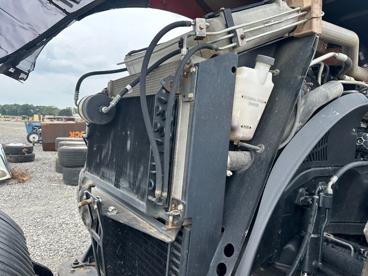 case-ih-340-image-46