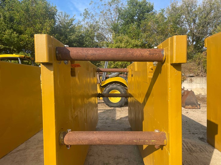 #13318-•-efficiency-products-trench-box-image-9