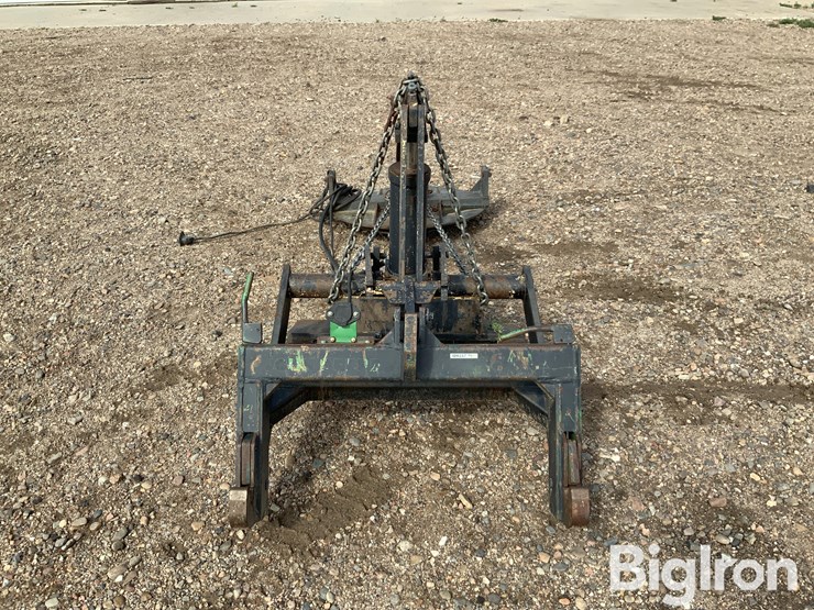 john-deere-3-pt-hydraulic-tow-hitch-image-2