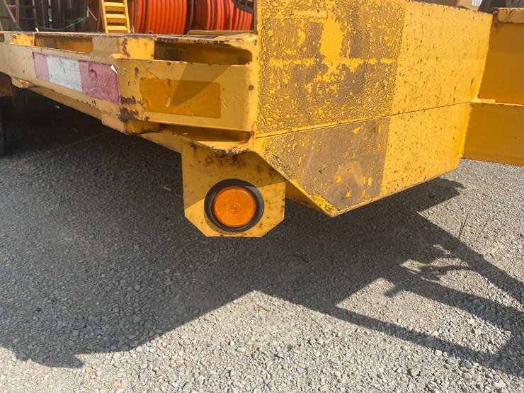 #13361-•-2002-felling-flatbed-trailer-(has-wi-title)-image-18