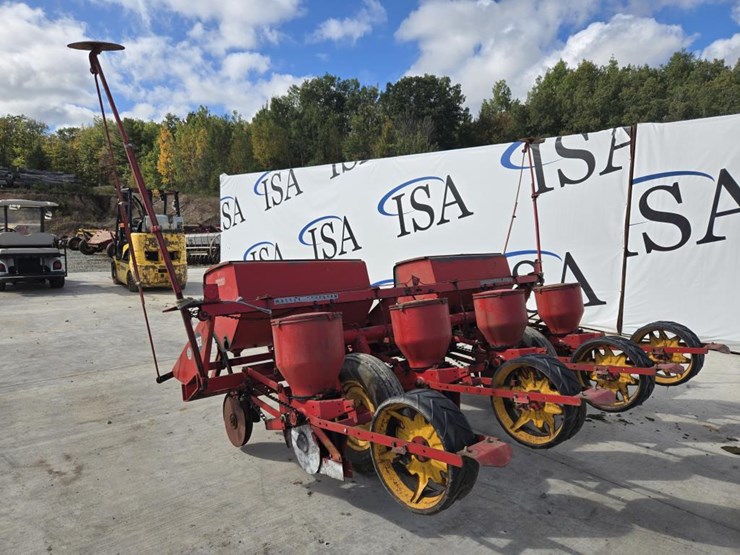 massey-ferguson-468-image-3