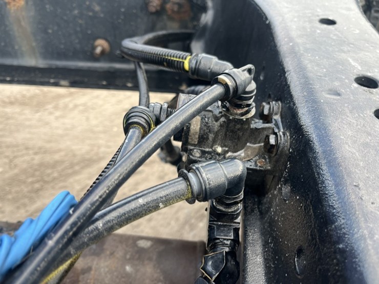 2020-kenworth-t680-image-73
