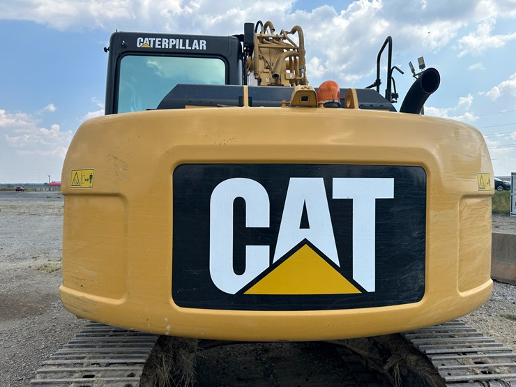 caterpillar-311fl-image-21