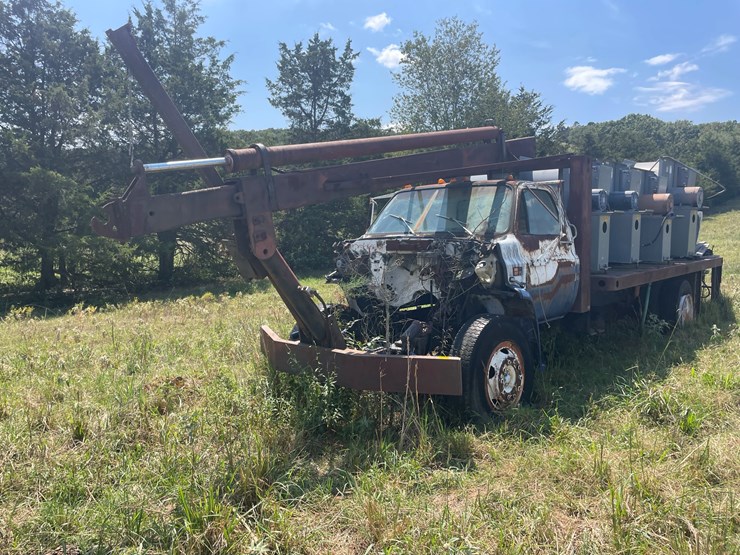 1985-gmc-7000-image-1