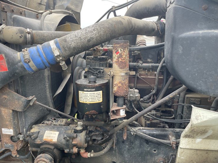 1998-cummins-m11-image-16