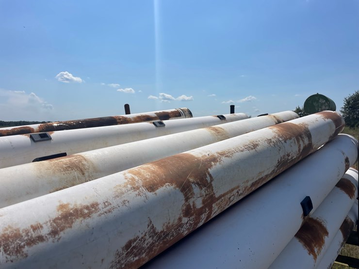 #24161-•-22'-trailer-w/approx.-44-sticks-of-perforated-8"x20'-pvc-pipe-image-10
