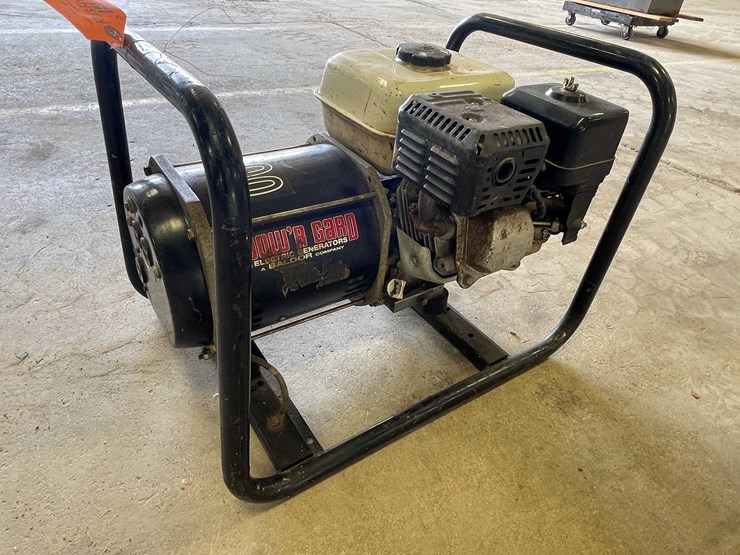#13375-•-3000-watt-generator-image-1