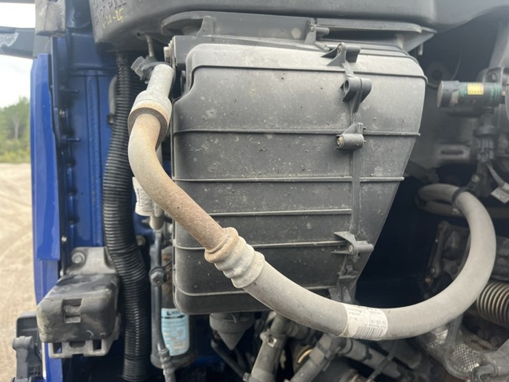 2020-kenworth-t680-image-41