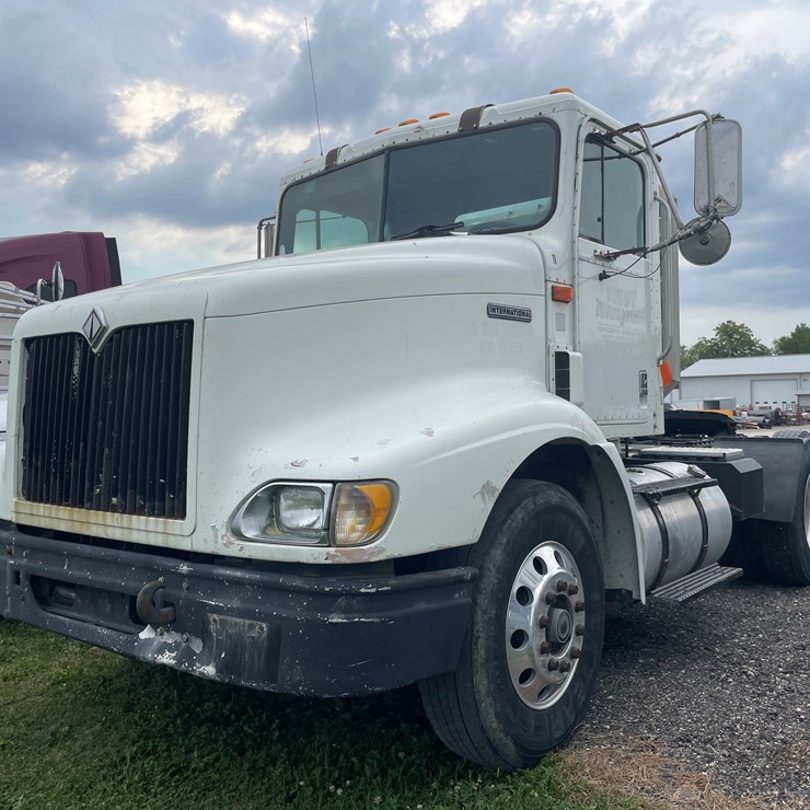 1998 CUMMINS M11