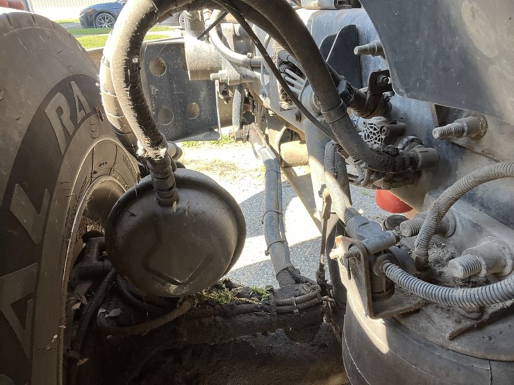 #1247-•-2015-mack-cxu612-day-cab-truck-tractor-image-54
