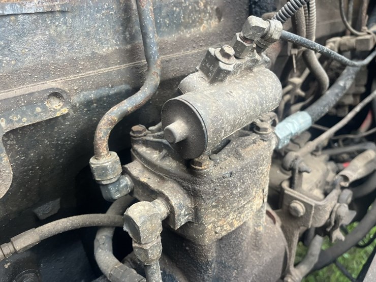 1993-ford-l9000-image-22