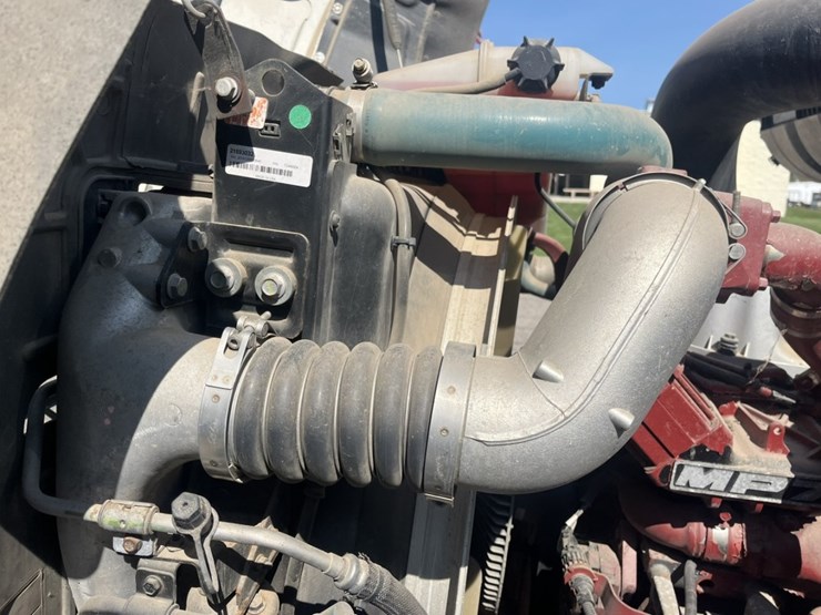 #1247-•-2015-mack-cxu612-day-cab-truck-tractor-image-26